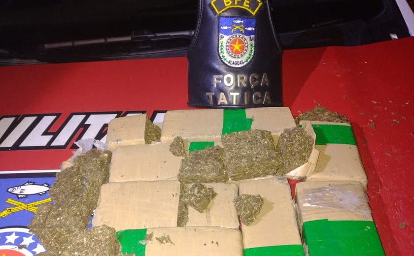 Polícia Militar apreende mais de 4,5 quilos de maconha no Feitosa