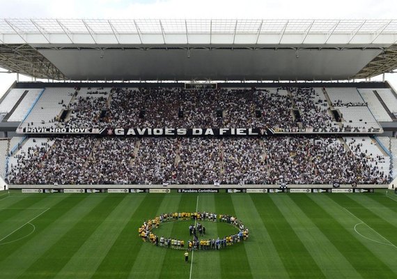 Corinthians tenta reverter punição, mas devolve dinheiro a torcedores