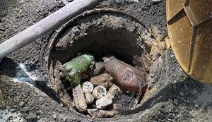 Descarte incorreto de lixo pode provocar alagamentos