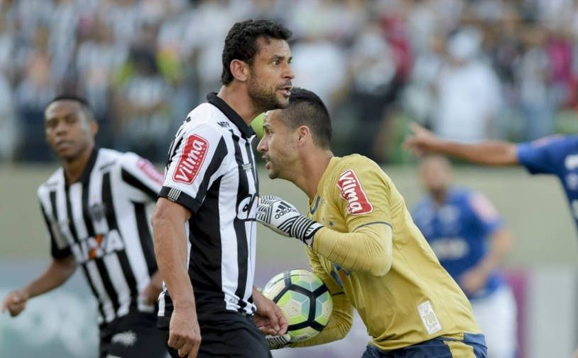 Galo' vira com Cazares e Fred e volta a vencer em casa no Brasileirão