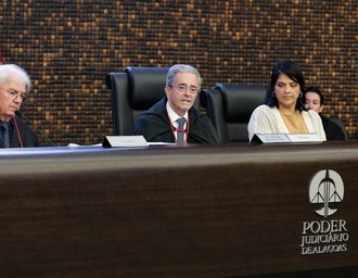 Atenção às pessoas idosas: TJAL inicia programação com mutirão processual, oficinas e ação social