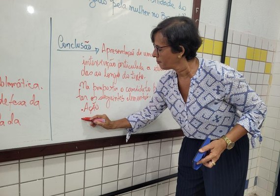 Governador assina projeto de lei de precatórios do Fundef para a Educação