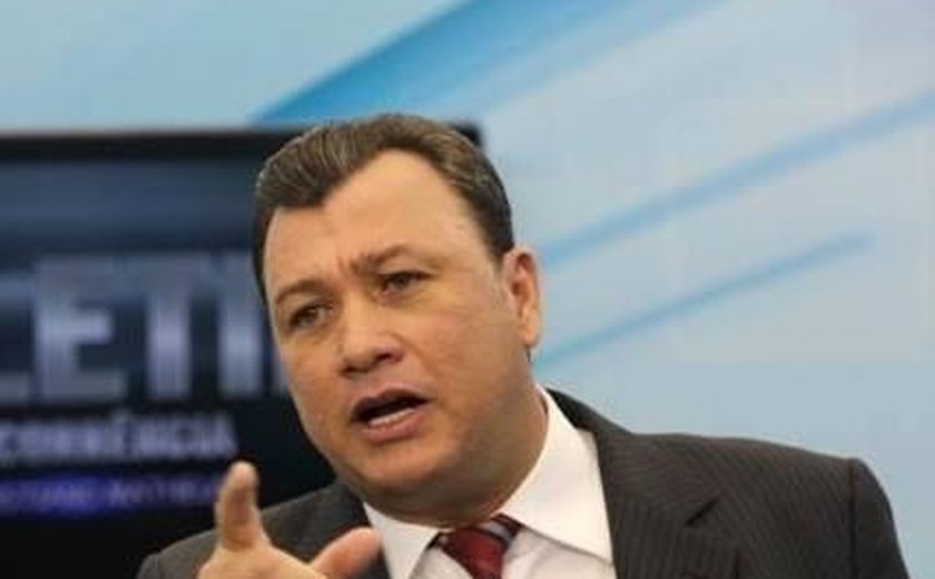 Justiça eleitoral pune Cristiano Matheus por irregularidades em campanha em Pão de Açúcar