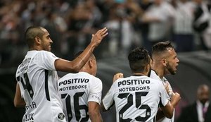 Corinthians vence Bragantino e avança às semifinais