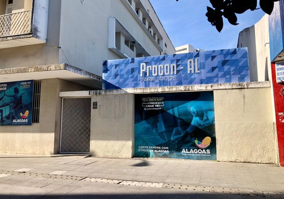Procon multa banco em mais de R$ 220 mil por cobrança indevida a consumidor