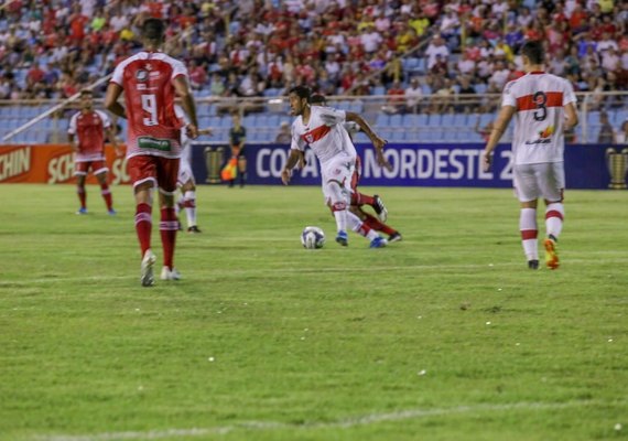 Na estreia da Copa do Nordeste, CRB perde de virada para o Imperatriz