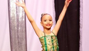 Academia de Dança Mon Plie apresenta espetáculo Além do Encanto