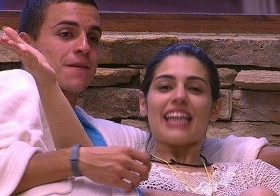 Mãe de Vivian diz que não quer mais ver o ‘BBB 17’: ‘Ela nem deveria ter entrado’