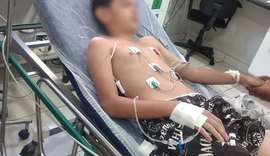 Menino que comeu lagartixa frita é internado pela 3ª vez e já perdeu 3kg