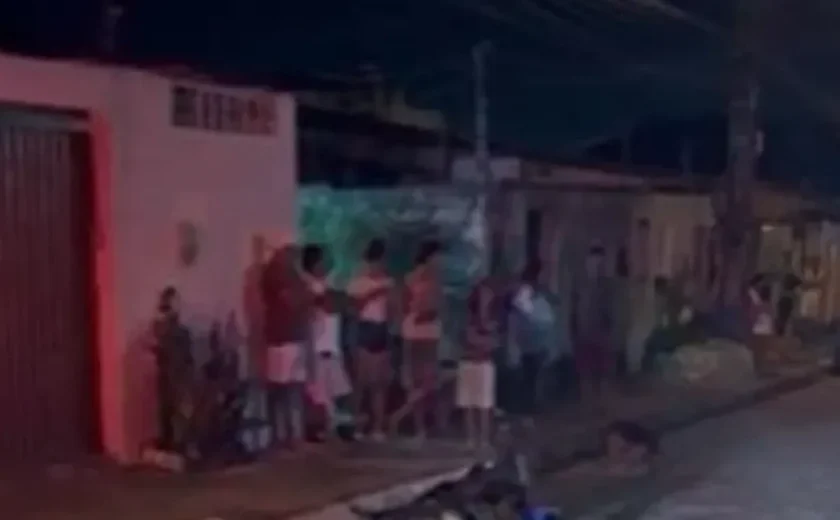 Dois homens são mortos a tiros no 'Inferninho', no Benedito Bentes