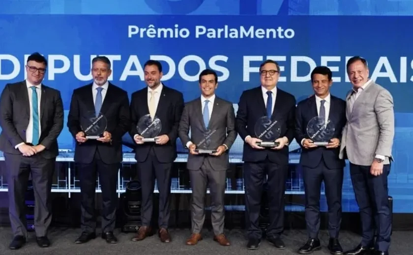 Arthur Lira recebe 1ª edição do Prêmio Valoriza Parlamento e é destacado entre os deputados mais influentes do Brasil