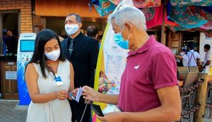 Bares e restaurantes enfrentam pouca resistência por exigência de cartão da vacina