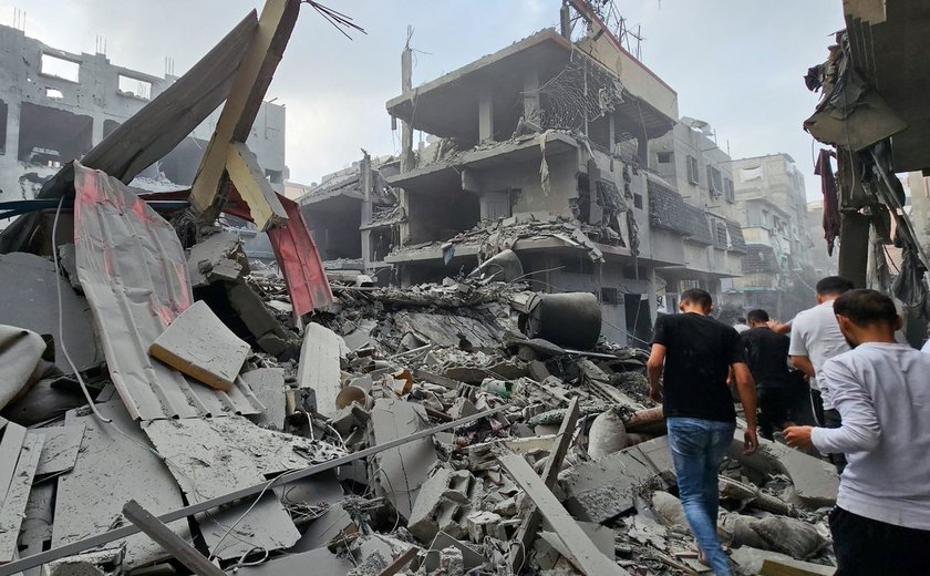 Hamas diz ter encontrado 'dezenas' de corpos em hospital