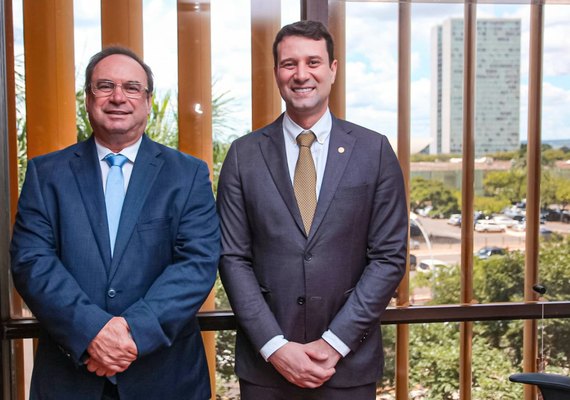 Prefeito Luciano amplia espaços políticos em Brasília
