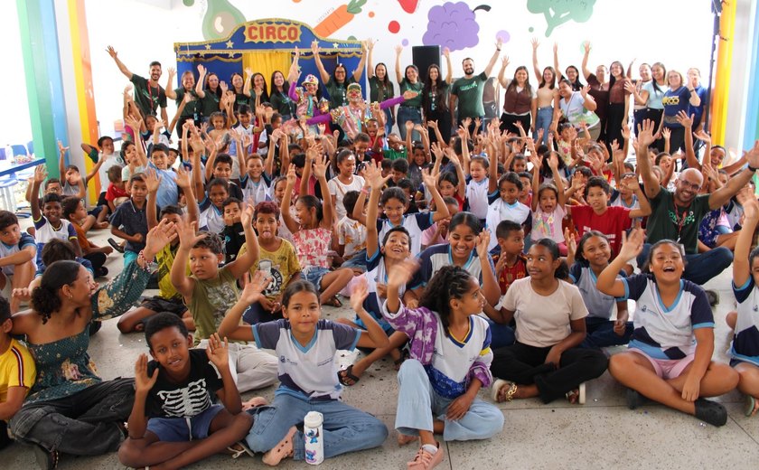 Crianças de escola municipal de Arapiraca aprendem sobre tratamento da água em ação educativa
