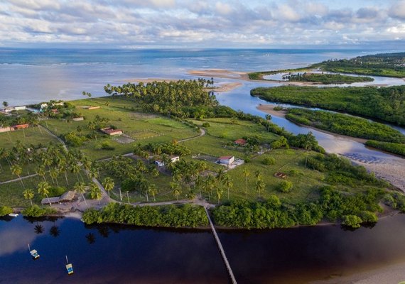 Quatro praias estão impróprias para banho no Litoral Norte de Alagoas