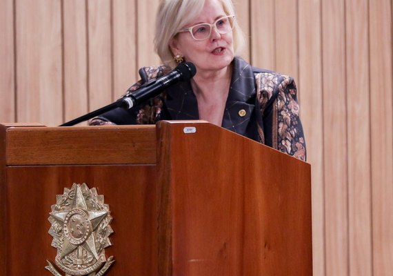 Rosa Weber: combate a fake news motiva discurso de ódio ao jornalismo