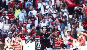 Flamengo sobra e goleia o Corinthians no estádio do Maracanã