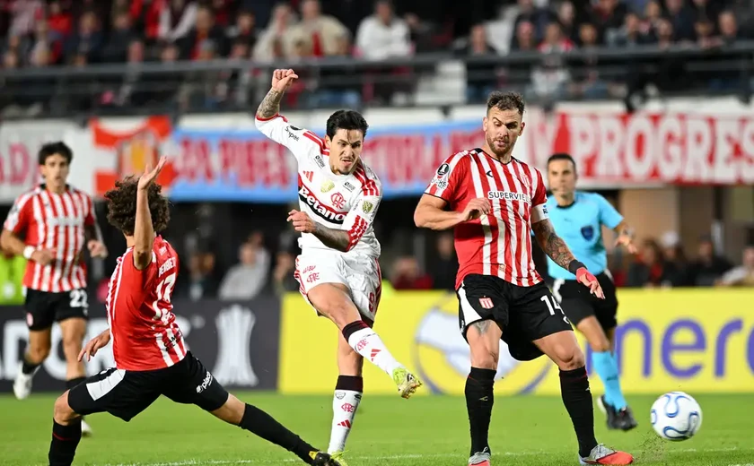 Flamengo segura empate com Estudiantes na Argentina
