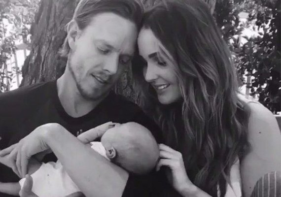 Atriz de 'Grey's Anatomy', Camilla Luddington dá à luz uma menina