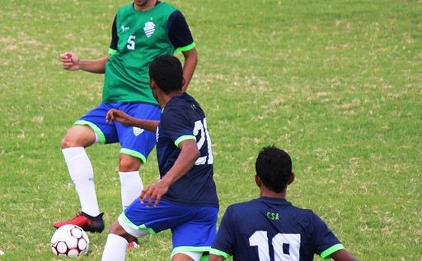 CSA encara o Fluminense no Maracanã