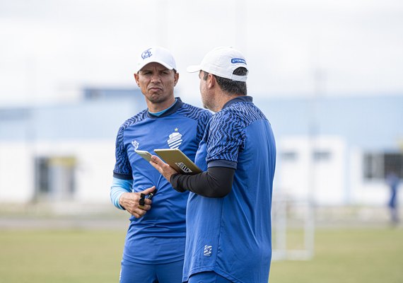 CSA regulariza reforços de olho nos prazos da pré-Copa do Nordeste