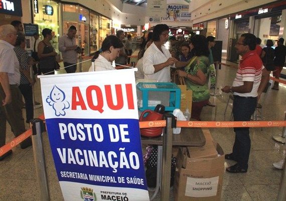 Maceió atinge meta de vacinação contra Influenza