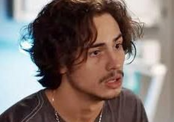 Novela 'Rock Story': Nicolau se declara para Luana após nova traição de JF