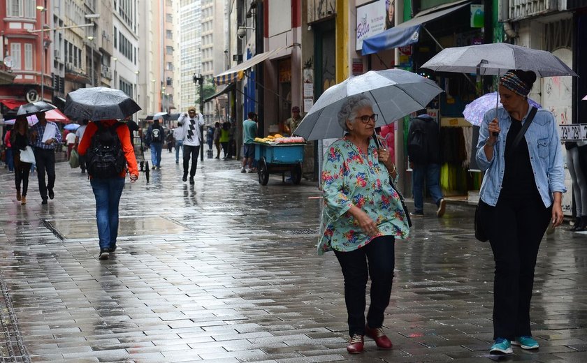 São Paulo registra recorde de chuva em 24 horas para o mês de julho