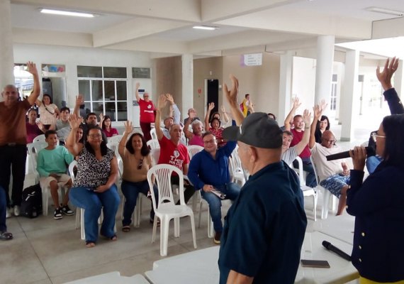 Assembleia do Sintufal aprova paralisação para os dias 15 e 16