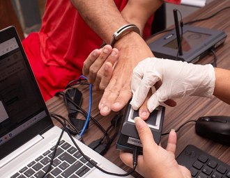 TRE/AL leva serviços eleitorais para reeducandos durante ação do Registre-se!