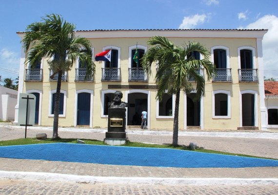 Prefeitura de Marechal Deodoro abre editais para quatro Processos Seletivos