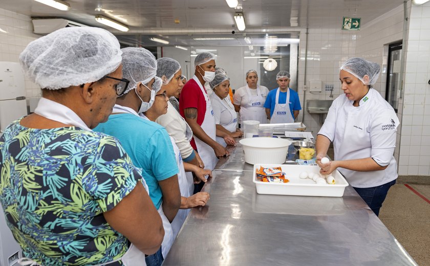 Aprendi no Flexal inicia novo curso de Confeitaria