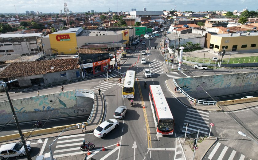 DMTT suspende as mudanças no cruzamento do Jacintinho