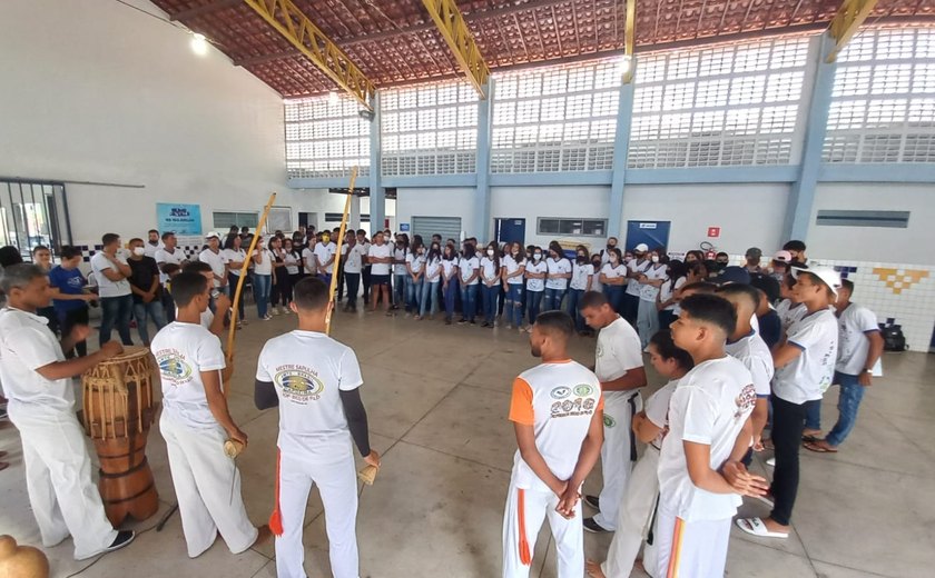 Dança, arte, movimento, reconhecimento e legado marcaram Dia da Capoeira em Taquarana