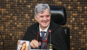 Klever Loureiro recebe Comenda Dona Rosa da Fonseca, nesta terça (15)