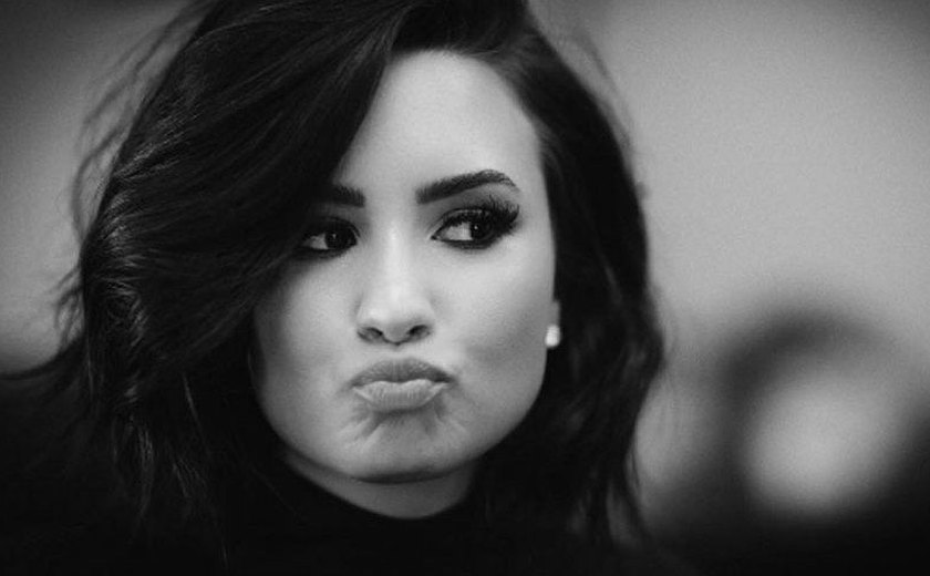 Demi Lovato se abre sobre infância conturbada: ‘Eu tinha fascínio com a morte’