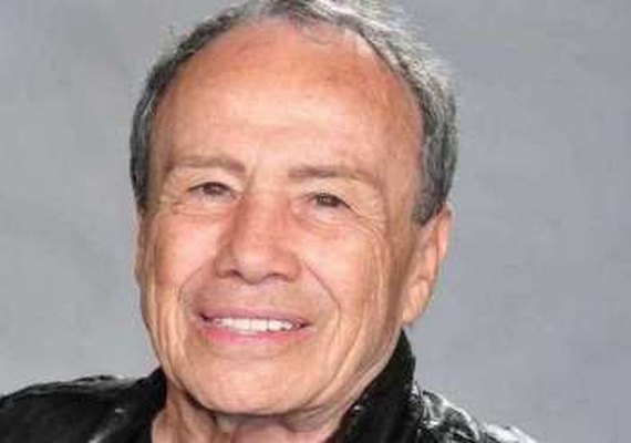 Ator Stênio Garcia é salvo por Gloria Perez e pode permanecer na TV Globo
