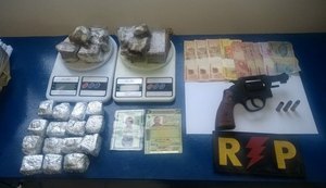 Homem morre em troca de tiros com a polícia