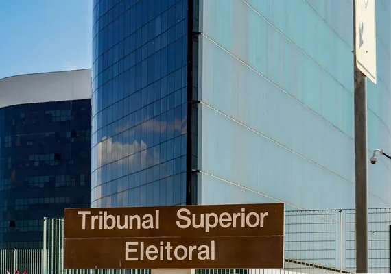 TSE forma maioria para manter retirada de posts sobre Nossa Senhora