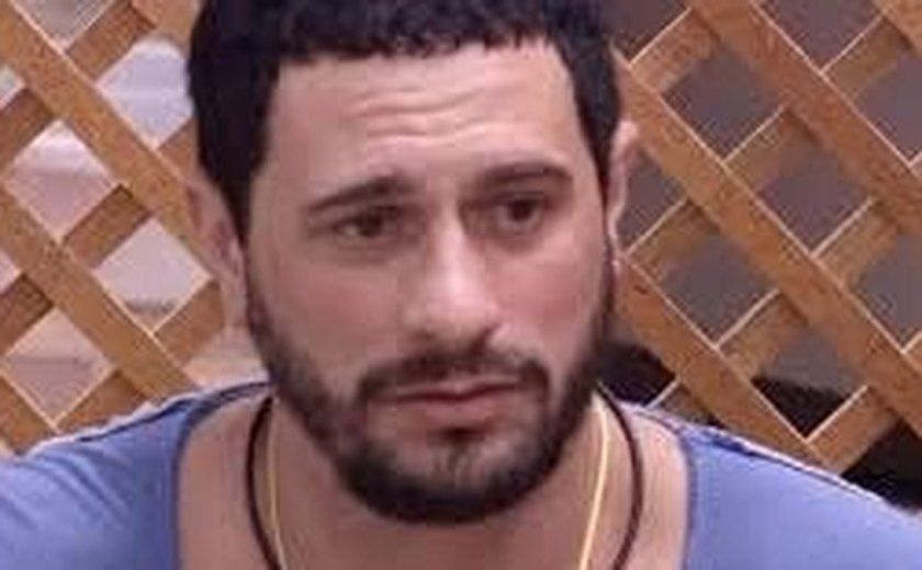 Daniel dispara sobre Emilly e Marcos: 'Muito bizarro. Eu não pagaria esse mico'