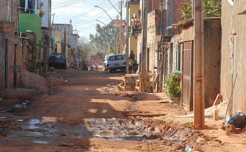 Em Alagoas, pobreza atinge mais da metade da população em 2021