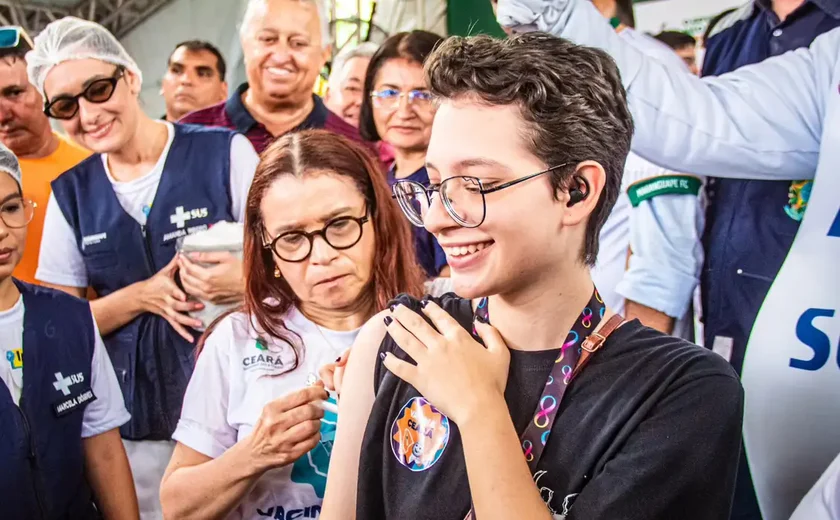 Cidades do CE e MG iniciam vacinação contra dengue com dose única