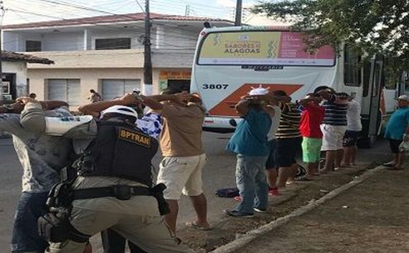 BPTran realiza operação para fiscalizar irregularidades de trânsito em Maceió