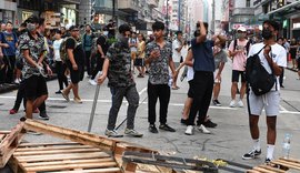 Em Hong Kong, polícia prende manifestantes em mais um dia de protestos