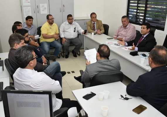 MP reúne cúpula da SSP, da Perícia, Seplag, Gabinete Civil e cobra solução para o IML