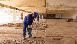 Mercado da Produção segue em funcionamento durante obras de reforma