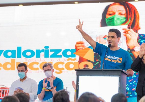 Prefeito JHC anuncia pagamento dos precatórios do Fundef aos profissionais da educação