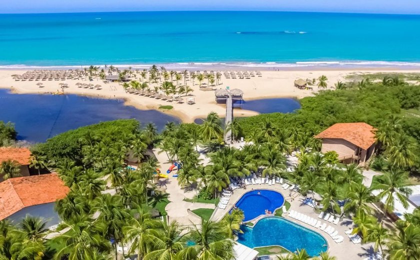 Resorts abrem em datas diferentes em Alagoas