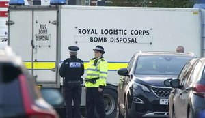 Explosão do lado de fora de hospital em Liverpool deixa um morto